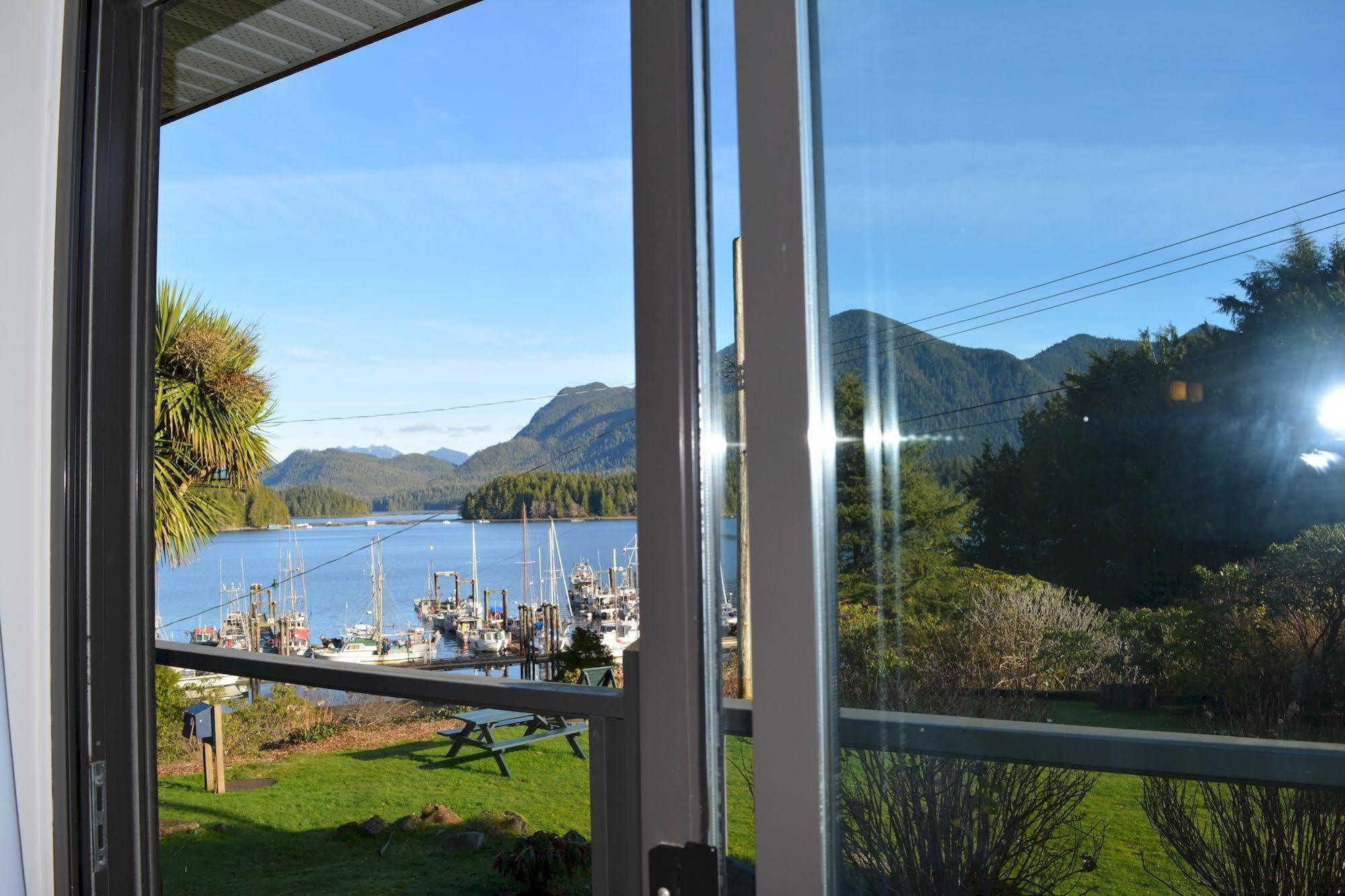 Tofino Motel Harbourview Екстериор снимка
