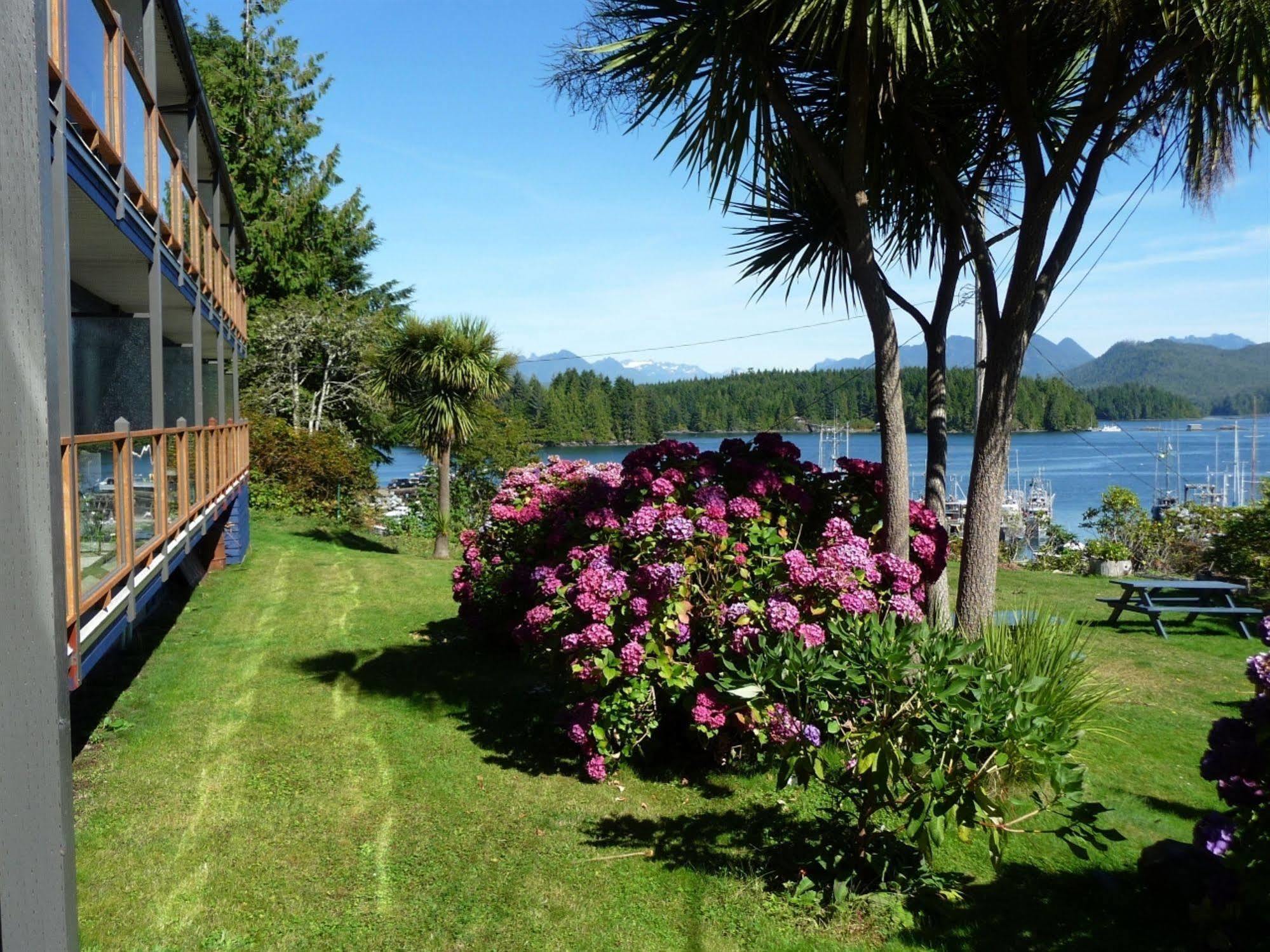 Tofino Motel Harbourview Екстериор снимка